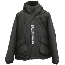 [MT셀러] 발렌시아가 로고 집업 코트 BALENCIAGA