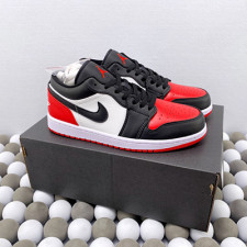 [NIKE] 나이키 에어 죠던1 로우 Air Jordan 1 Low AJ1 스니커즈