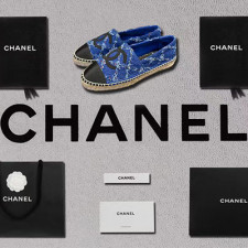 [로퍼/플랫] chanel 23c 팬더샵 cc로고 프린티드 슬립온 로퍼플랫슈즈