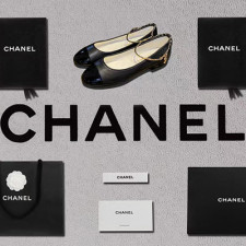 [펌프스/힐] CHANEL 23s 클래식 미들힐 샤넬 체인CC로고 투톤 메리제인 검정슈즈