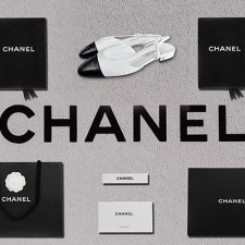 [펌프스/힐] CHANEL SHOES 24k 팬더샵슈즈 샤넬슬링백 CC로고 레더 미드힐샌들 화이트
