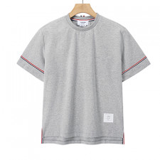 [남성] THOM BROWNE 신상 톰브라운 봄 캐주얼 패션 반팔티셔츠