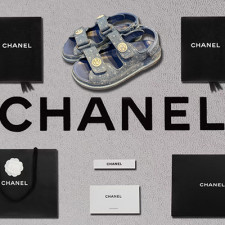 [샌들/슬리퍼] CHANEL 23p 팬더샵슈즈 벨크로샌들 CC로고 빈티지 스트랩 여성플랫폼진청신발