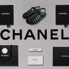 [샌들/슬리퍼] CHANEL 24C 팬더샵신발 플립플랍 크루즈슈즈 샤넬트위드 빈티지 뮬샌들 CC로고 검정