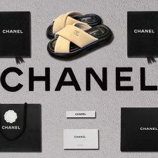 [샌들/슬리퍼] CHANEL 22S 팬더샵신발 플립플랍 크루즈슈즈 샤넬트위드 빈티지 뮬슬리퍼 CC로고 베이지