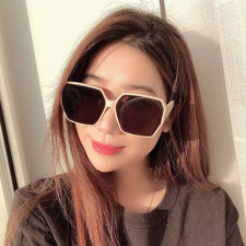[선글라스] YSL 여성 신상  입생로랑 빈티지 선글라스 SLM118