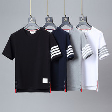 [남성] THOM BROWNE 신상 톰브라운 봄 패션순면티 반팔티셔츠
