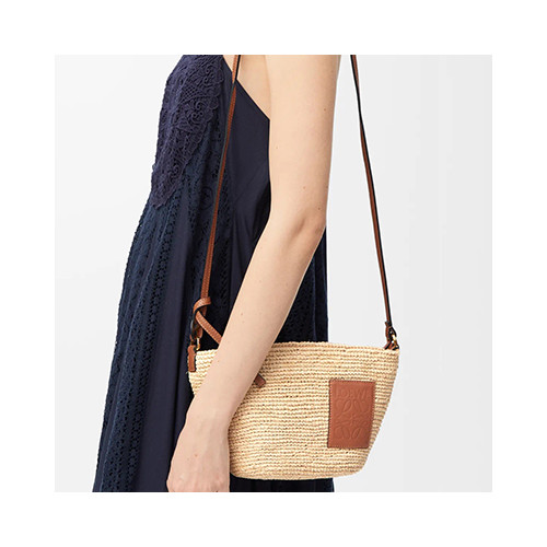 [LOEWE] 여성백 로에베 슬릿 포퉤드백 이너백 라피아와 크로스백 (정품급) 092593