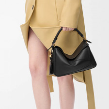 [LOEWE] 여성백 로에베 페더라이트 퍼즐가방 나파 램스킨숄더백  (정품급) 062502