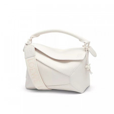 [LOEWE] 남여공용 로에베 레더 클러치 신상 퍼즐숄더백 (정품급) 052239