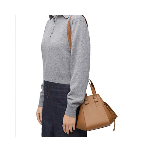 [LOEWE] 여성백 로에베 아나그램 해먹컴팩트 피칸 토트 (정품급) 262309