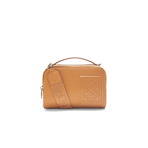 [LOEWE] 남여공용 로에베 레더 클러치 아나그램 크로스핸드백 (정품급) 062399