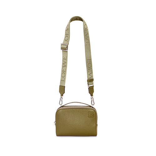 [LOEWE] 남여공용 로에베 레더 클러치 아나그램 크로스핸드백 (정품급) 062399