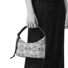 [LOEWE] 여성백 로에베 아나그램 규비백 자카드 에쿠루탄 숄더백 (정품급) 652104