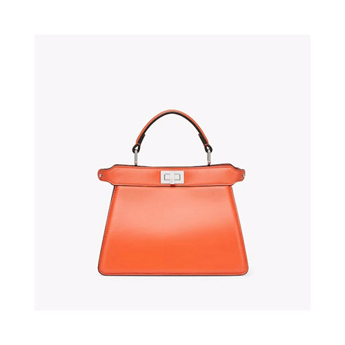 [FENDI] 여성백 펜디 피카부 쁘띠 패딩나파핸드백 레더 토트백 8336