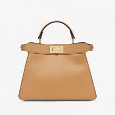 [FENDI] 여성백 펜디 피카부 쁘띠 패딩나파핸드백 레더 토트백 8327