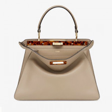 [FENDI] 여성백 펜디 피카부 쁘띠 패딩나파핸드백 레더 토트백 8321