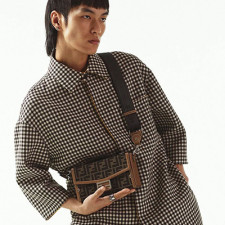 [FENDI] 남성백 펜디 Baguette Soft Trunk 바케트 트렁크숄더백