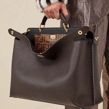 [FENDI] 남성백 펜디 레더 클래식 토트백 신상 핸드백 7046
