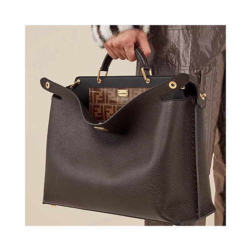 [FENDI] 남성백 펜디 레더 클래식 토트백 신상 핸드백 7046