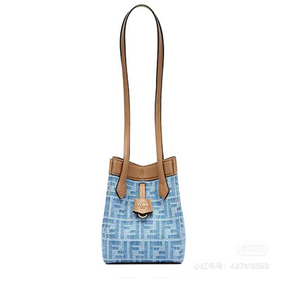 [FENDI] 여성백 펜디 오리가미 실루엣 자카드 버킷백 숄더백 8413
