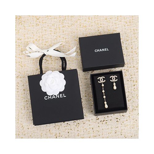 [여성귀걸이] CHANEL 신상 샤넬 쥬얼리 진주 귀걸이
