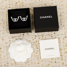 [여성귀걸이] CHANEL 신상 샤넬 cc로고 쥬얼리 이어링