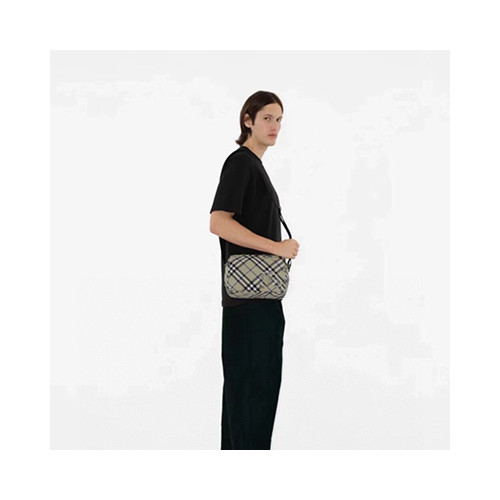[BURBERRY] 남여공용백 버버리 나일론가방 BAG 햄프셔 크로스백 017148