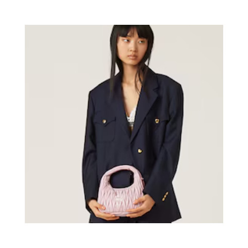 [MIUMIU] 여성백 Wander Bag 완더 마테라쎄 나파 가죽 호보백