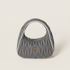 [MIUMIU] 여성백 Wander Bag 미우미우 완더 마테라쎄 나파 가죽 핸드백