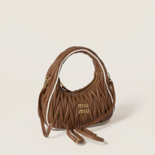 [MIUMIU] 여성백 Wander Bag 미우미우 완더 마테라쎄 나파 가죽 핸드백