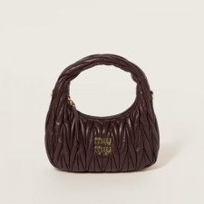 [MIUMIU] 여성백 Wander Bag 미우미우 완더 마테라쎄 나파가죽 호보핸드백