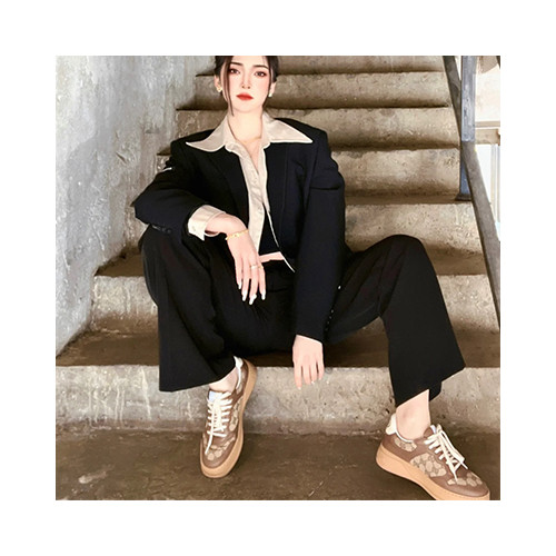 [스니커즈] GUCCI GG신상신발 빈티지 구찌 캐주얼 패션 여성슈즈