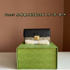 [GUCCI] 여성백 GG Padlock GG Bag 구찌가방 크로스숄더백 658226