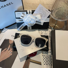 [선글라스] CHANEL 신상 여성 샤넬 패션 안경 악세사리 베이지