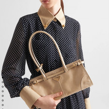 [PRADA] 여성백 25ss LuxSoft BAG 프라다 신상 크로스백 핸드백 1BA426