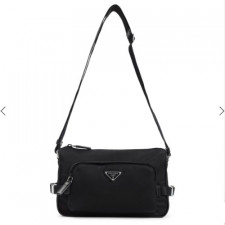 [PRADA] 남용백 Saffiano BAG 프라다 로고 플라크 지퍼 메신저 백 2VH191