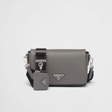 [PRADA] 남성백 FW25 BAG 프라다 사피아노 테수토 가죽 숄더백 2VD059